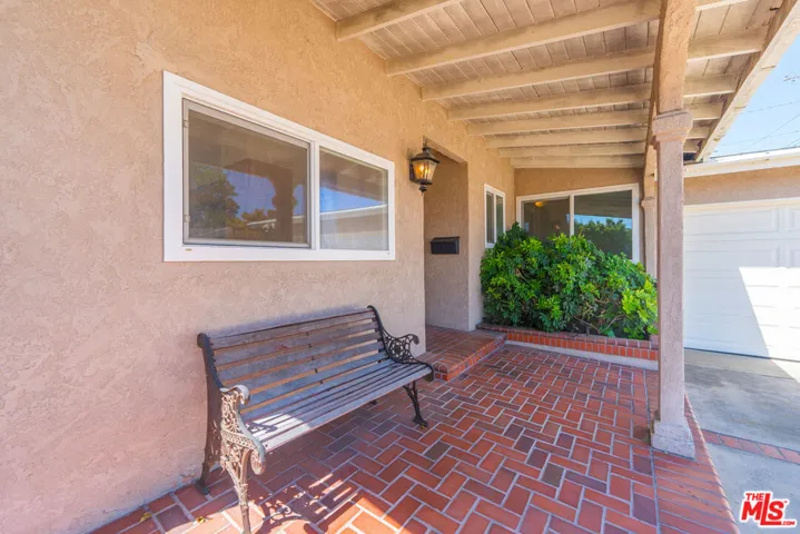2140 Dorado Drive, Rancho Palos Verdes, California 90275