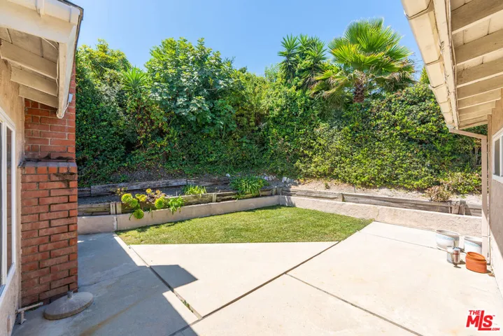 2140 Dorado Drive, Rancho Palos Verdes, California 90275