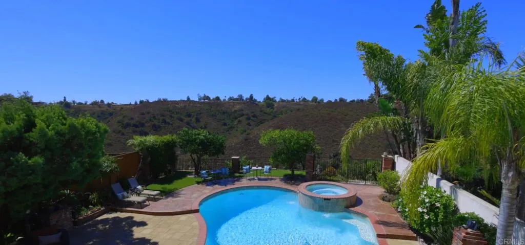 10442 Viacha Drive, San Diego, California 92124