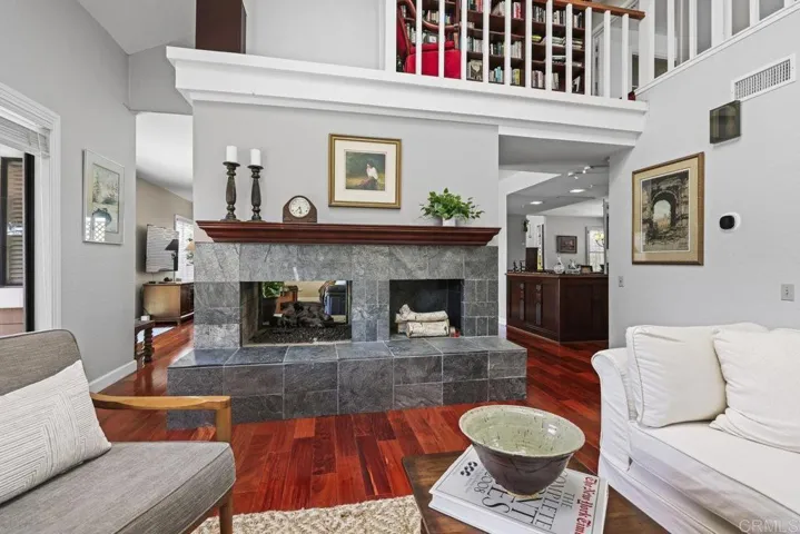 10442 Viacha Drive, San Diego, California 92124