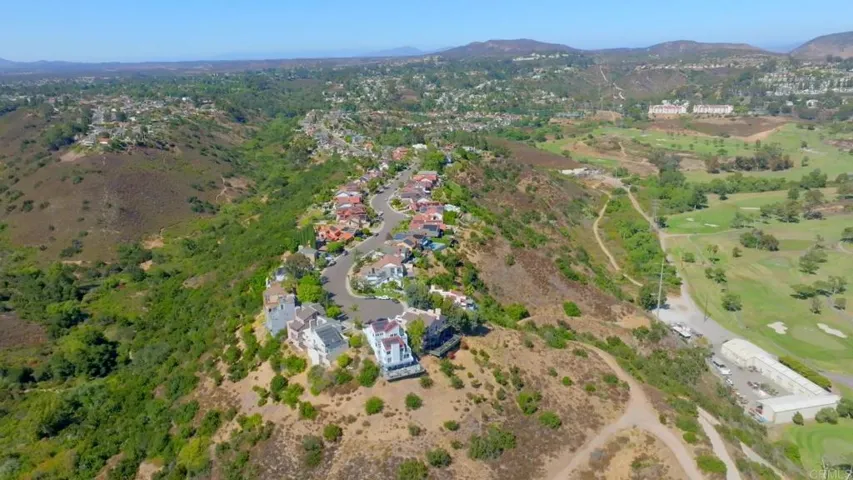 10442 Viacha Drive, San Diego, California 92124