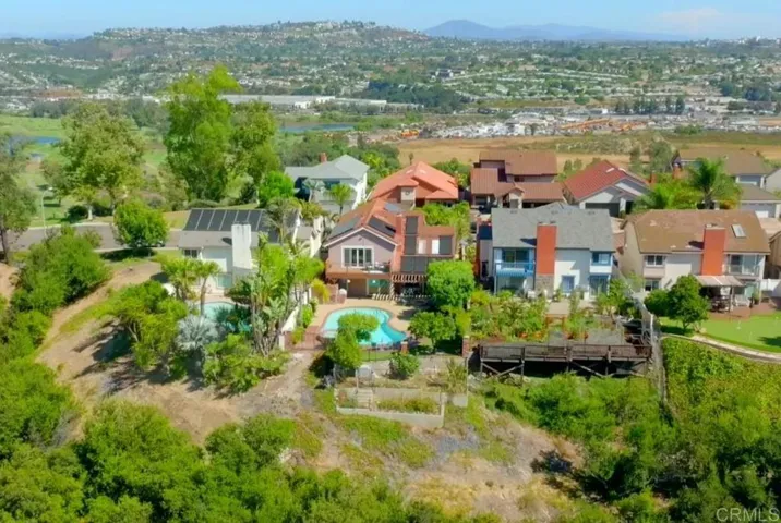 10442 Viacha Drive, San Diego, California 92124
