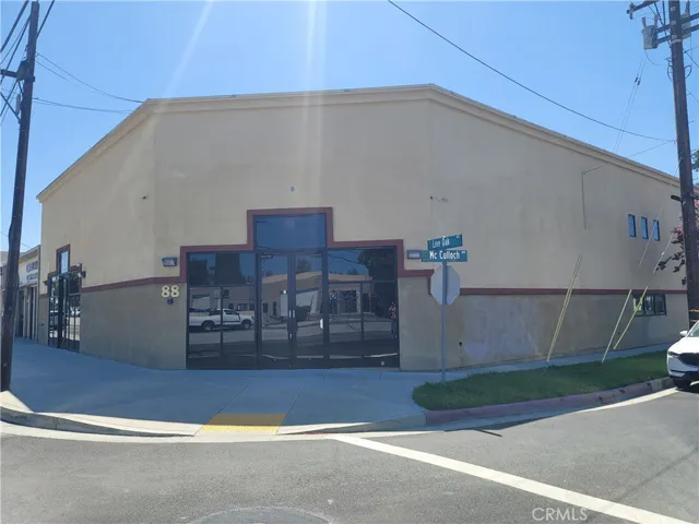 88 W Live Oak Avenue, Arcadia, California 91007