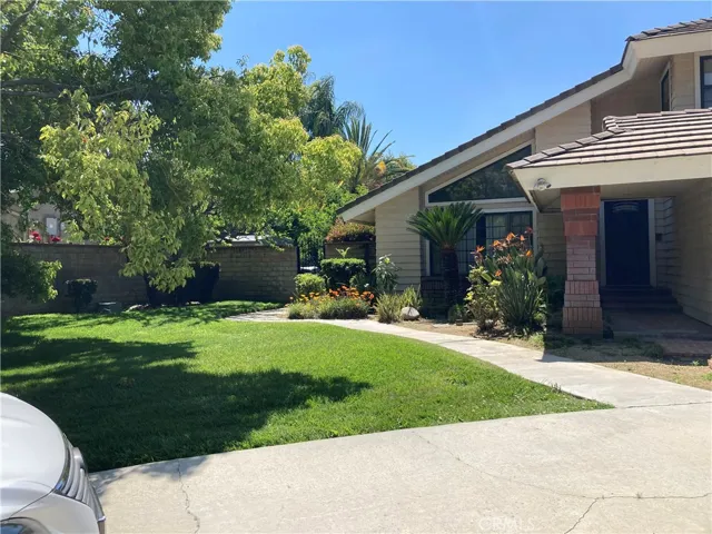 12628 La Solana Drive, Redlands, California 92373