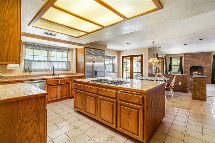 12628 La Solana Drive, Redlands, California 92373