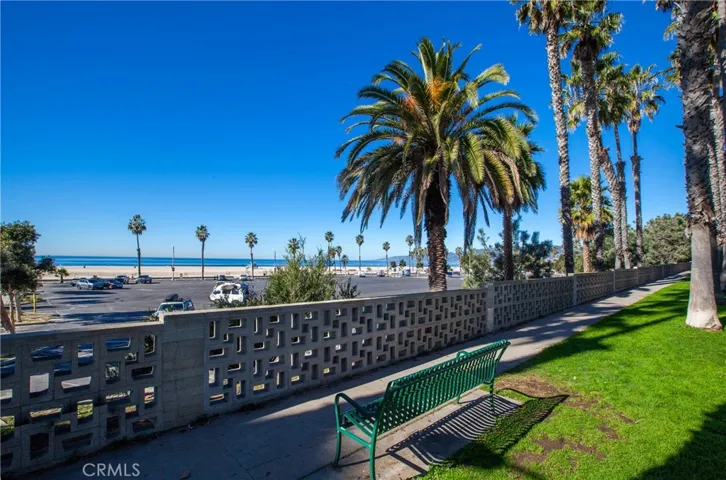 122 Strand Street, Santa Monica, California 90405