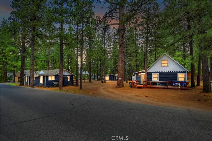 401 Knight Avenue, Big Bear Lake, California 92315