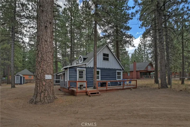 401 Knight Avenue, Big Bear Lake, California 92315