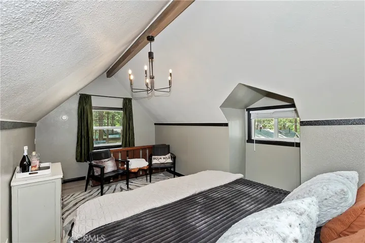 401 Knight Avenue, Big Bear Lake, California 92315