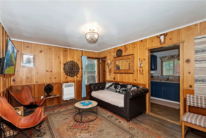 401 Knight Avenue, Big Bear Lake, California 92315