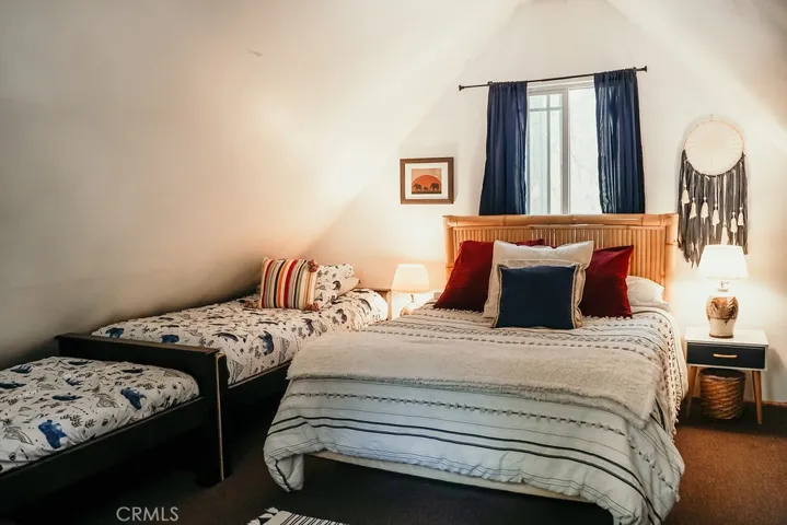 401 Knight Avenue, Big Bear Lake, California 92315