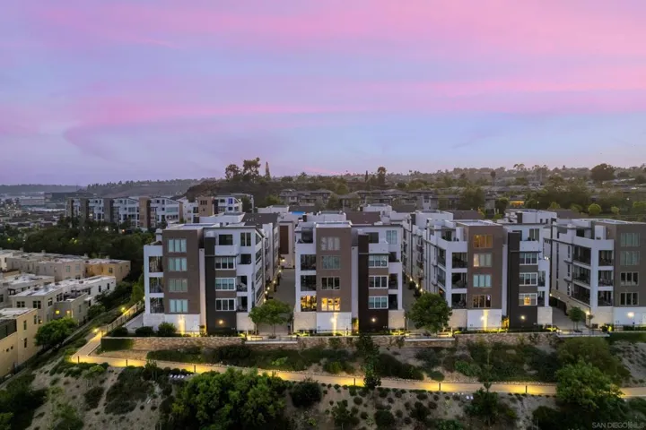 8541 Aspect Dr, San Diego, California 92108