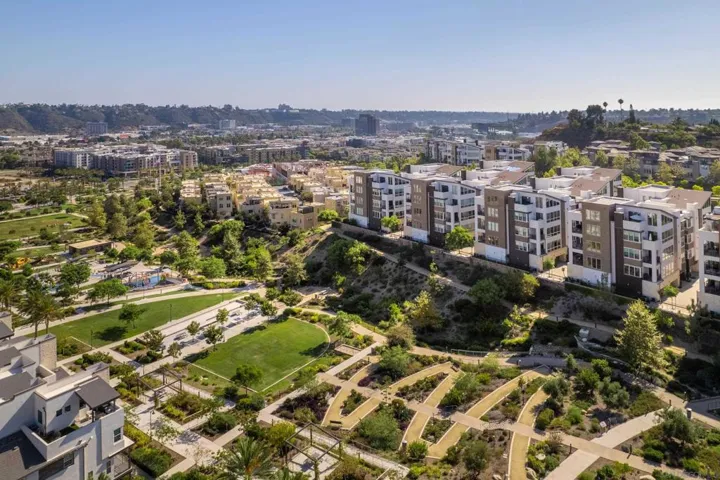 8541 Aspect Dr, San Diego, California 92108