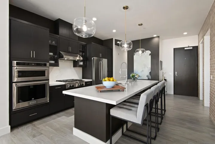8541 Aspect Dr, San Diego, California 92108