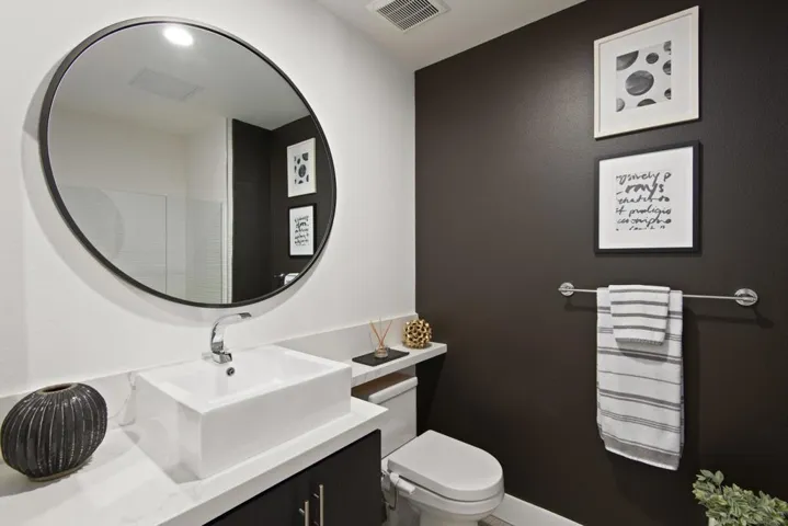 8541 Aspect Dr, San Diego, California 92108