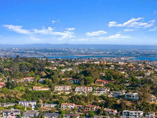 6625 Muirlands Dr, La Jolla, California 92037