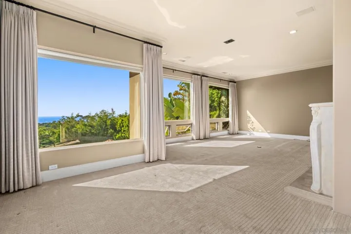 6625 Muirlands Dr, La Jolla, California 92037
