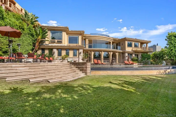 6625 Muirlands Dr, La Jolla, California 92037