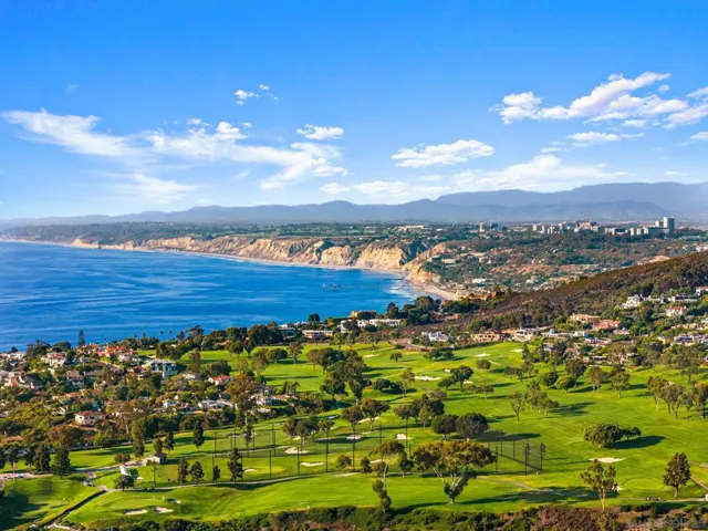 6625 Muirlands Dr, La Jolla, California 92037