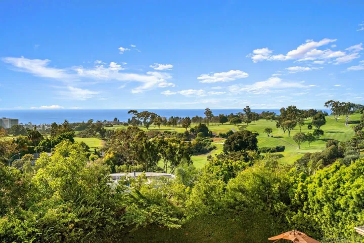 6625 Muirlands Dr, La Jolla, California 92037