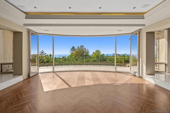 6625 Muirlands Dr, La Jolla, California 92037