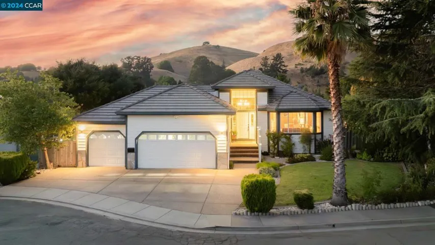 4072 Marcas St, Pinole, California 94564-1026