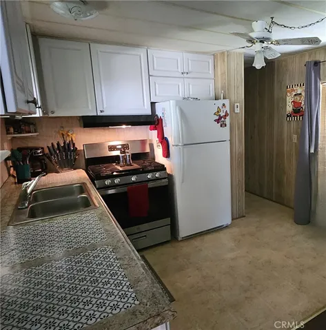 New Stove and updated cabinetry.