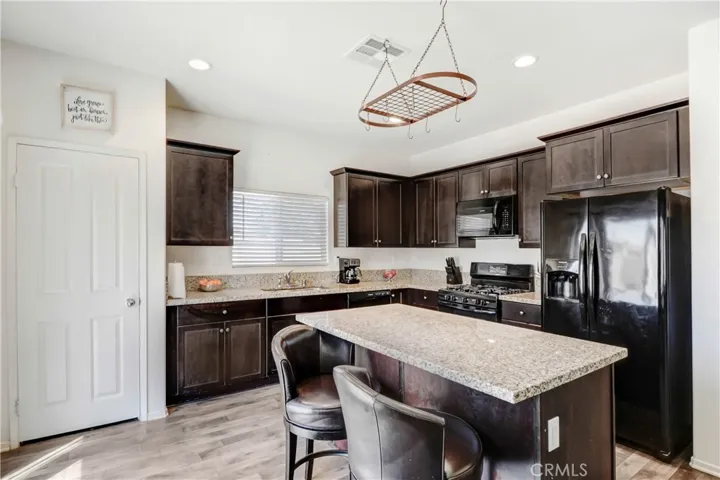30071 Meadow Oaks Street, Menifee, California 92585
