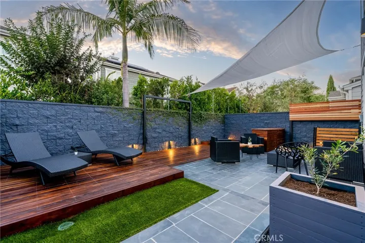 2301 Orange Avenue, Costa Mesa, California 92627