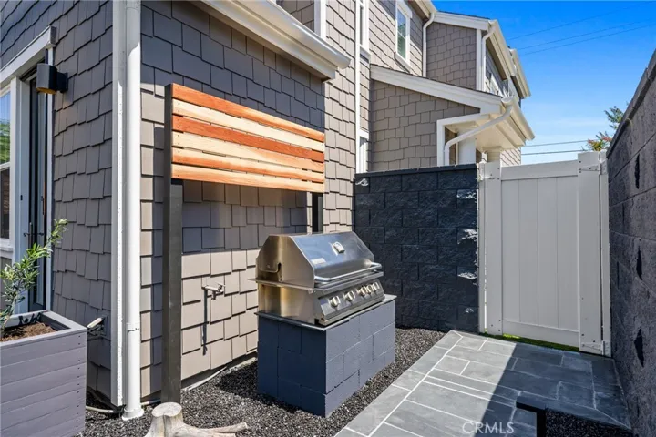 2301 Orange Avenue, Costa Mesa, California 92627