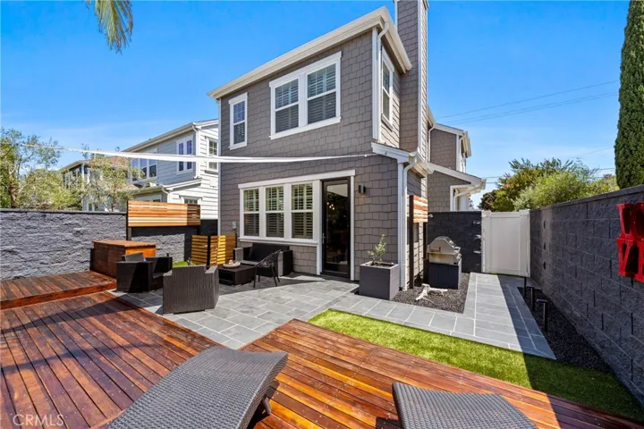 2301 Orange Avenue, Costa Mesa, California 92627