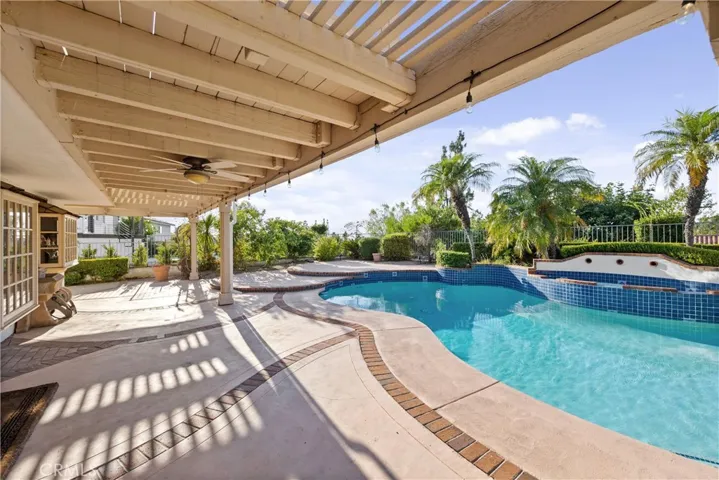 780 S Goldfinch Way, Anaheim Hills, California 92807
