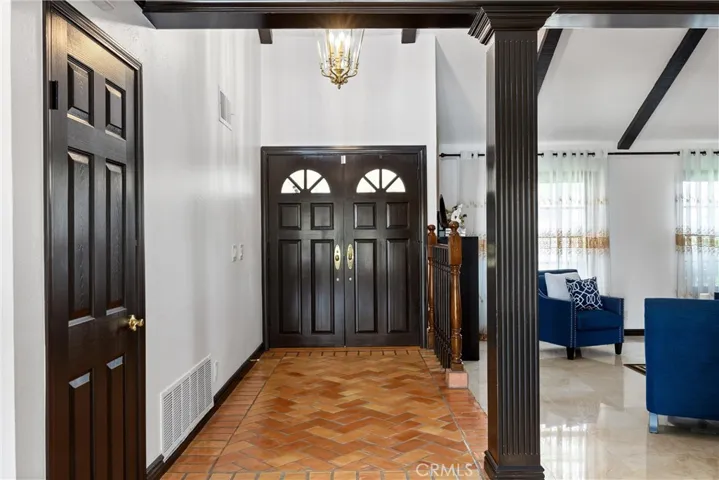 780 S Goldfinch Way, Anaheim Hills, California 92807