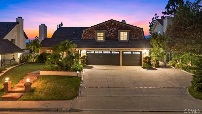 780 S Goldfinch Way, Anaheim Hills, California 92807