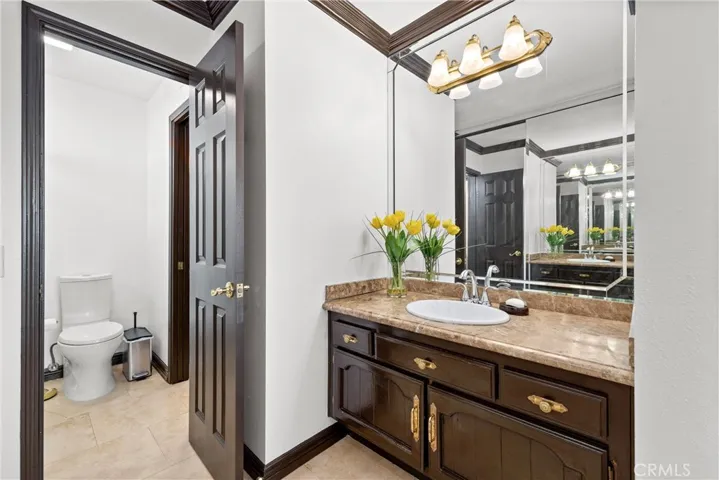 780 S Goldfinch Way, Anaheim Hills, California 92807