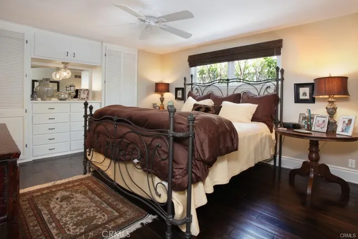 225 Grand Canal, Newport Beach, California 92662
