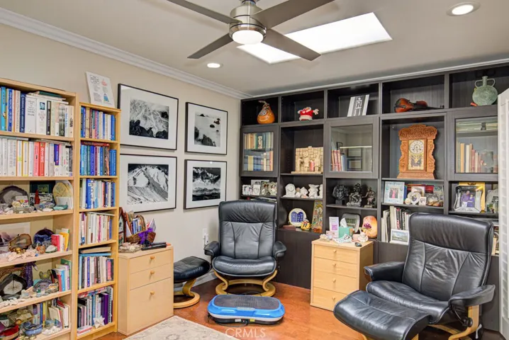 Bonus area of guest bedroom has many potential uses: home office, exercise studio, arts and crafts workshop, etc.