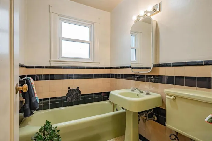 145 Irvington Street, Daly City, California 94014
