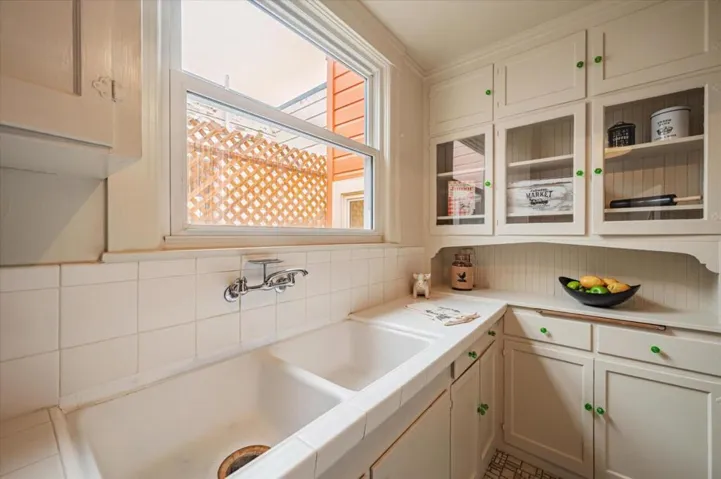 145 Irvington Street, Daly City, California 94014