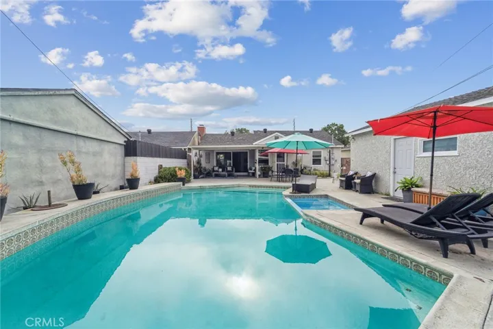 4413 Gardenia Avenue, Long Beach, California 90807