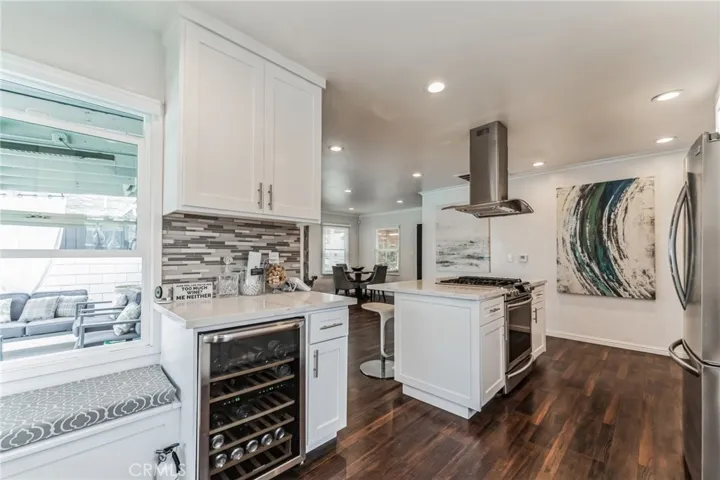 4413 Gardenia Avenue, Long Beach, California 90807