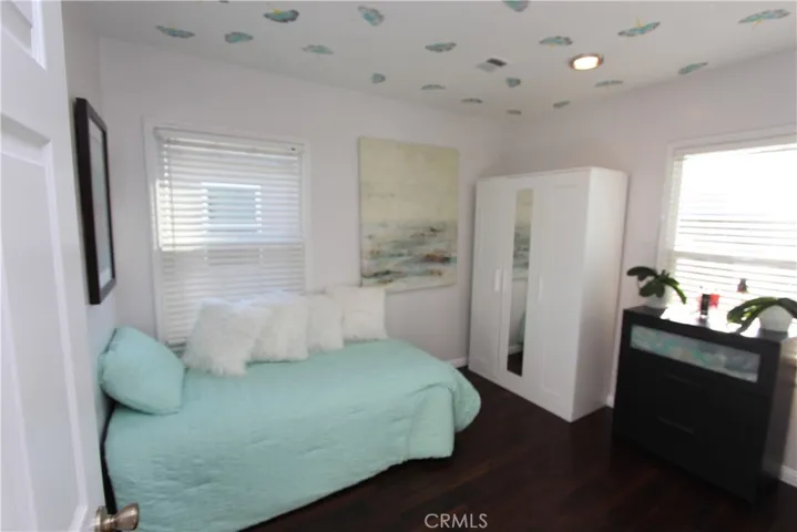 4413 Gardenia Avenue, Long Beach, California 90807