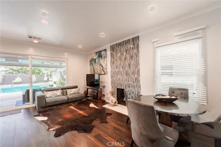 4413 Gardenia Avenue, Long Beach, California 90807