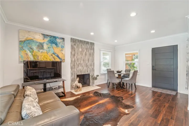 4413 Gardenia Avenue, Long Beach, California 90807
