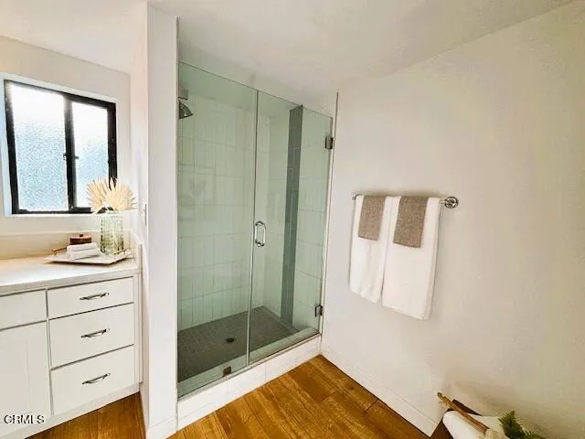 Master Bathroom_3