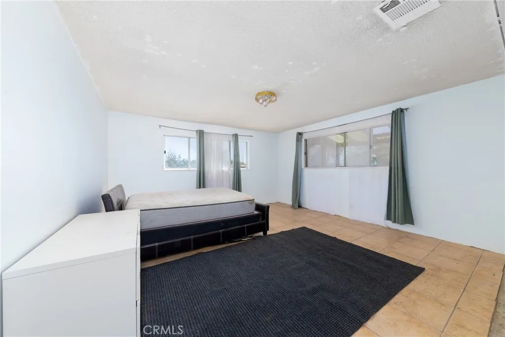 10925 Post Office Road A/b, Lucerne Valley, California 92356 home-pic-9