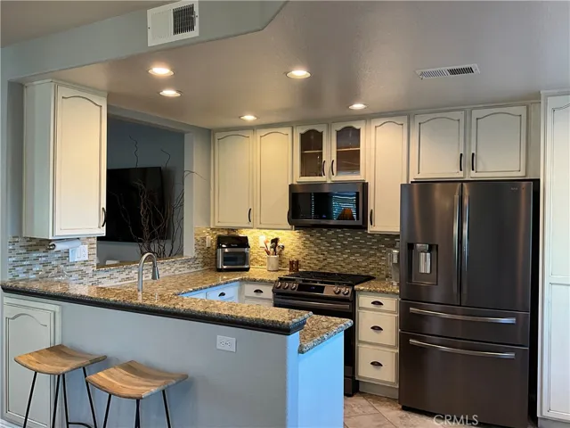 1579 San Rafael Drive, Corona, California 92882