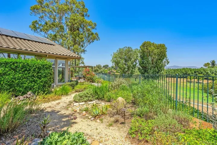 3654 Via Calabria, Escondido, California 92025