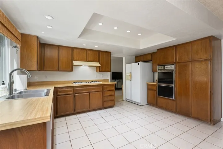 1265 N Andrea Lane, Anaheim Hills, California 92807