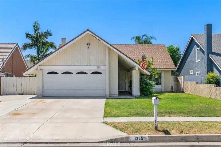 1265 N Andrea Lane, Anaheim Hills, California 92807